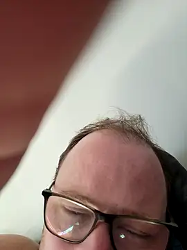 Snapshot of gdawg78 chatting on March 2026 09:33:02 PM gdawg78 online show from March 2026 09:33:02 PM