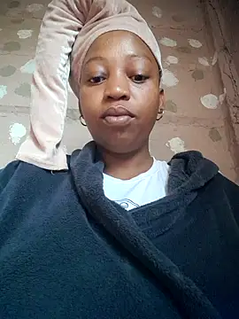 winterqueenx online show from May 2026 05:27:02 AM
