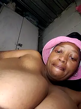 winterqueenx online show from December 2025 10:56:01 PM