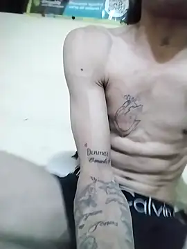 001HENRYAlejandro online show from October 2025 01:13:01 AM