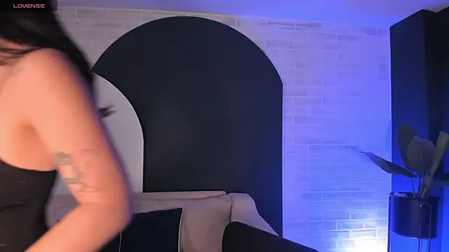 AnaDurant online show from October 2025 12:27:01 PM