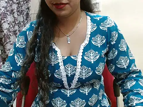 LovingPihu online show from April 2026 05:30:01 AM