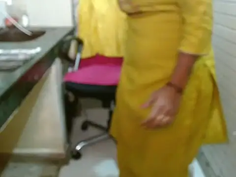 LovingPihu online show from December 2025 05:54:02 AM