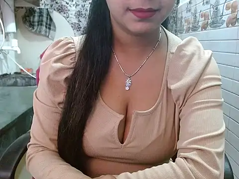 LovingPihu online show from March 2026 05:10:02 AM