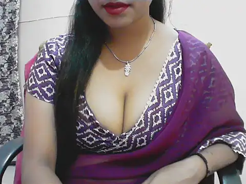 LovingPihu online show from April 2026 06:15:01 AM