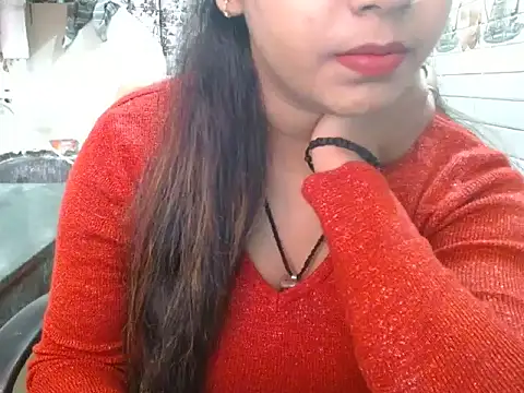 LovingPihu online show from December 2025 05:08:01 AM