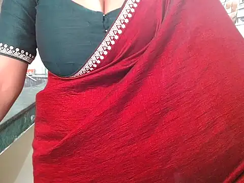 LovingPihu online show from March 2026 06:28:02 AM