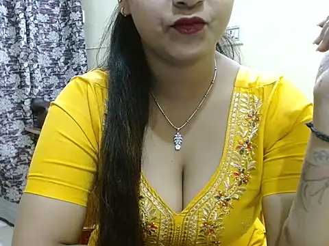 LovingPihu online show from April 2026 05:09:01 AM