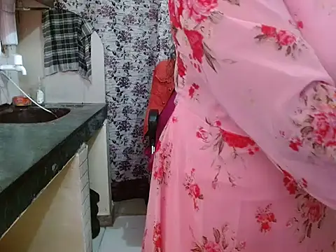 LovingPihu online show from February 2026 05:29:01 AM