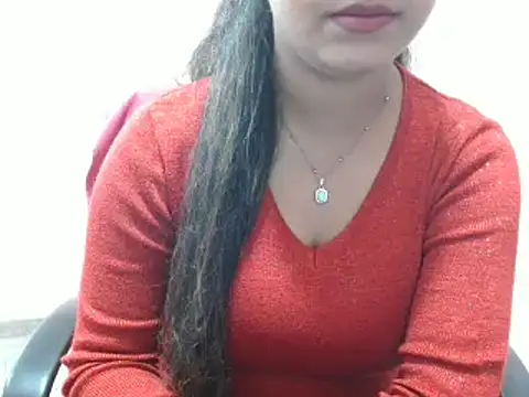 Snapshot of LovingPihu chatting on March 2025 04:56:01 AM LovingPihu online show from March 2025 04:56:01 AM