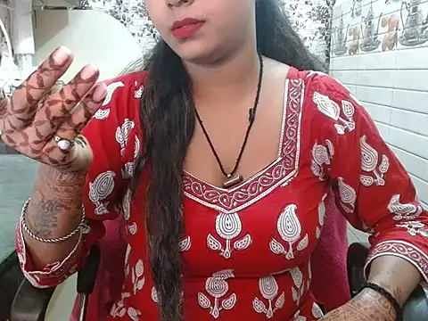 LovingPihu online show from October 2025 05:40:02 AM