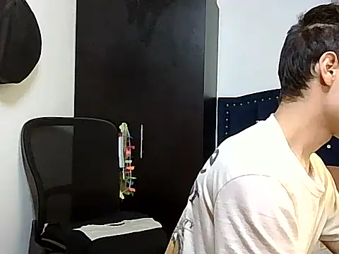 andys 26 online show from April 2026 08:00:01 PM