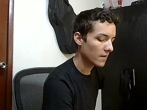 andys 26 online show from April 2026 07:31:01 PM