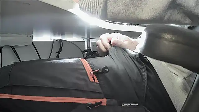 TomCumQuick online show from April 2026 06:00:02 AM