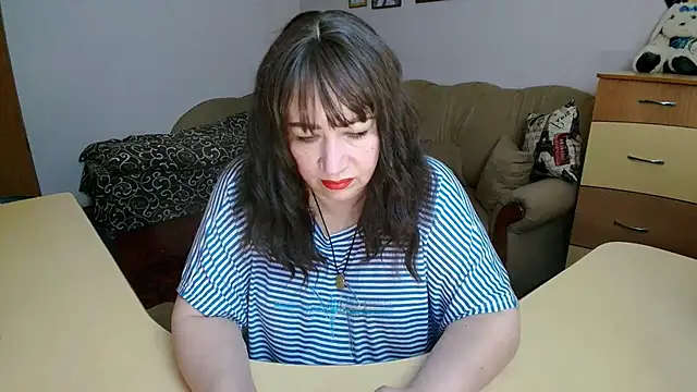 Lucretia Goldi  online show from February 2026 11:17:02 PM