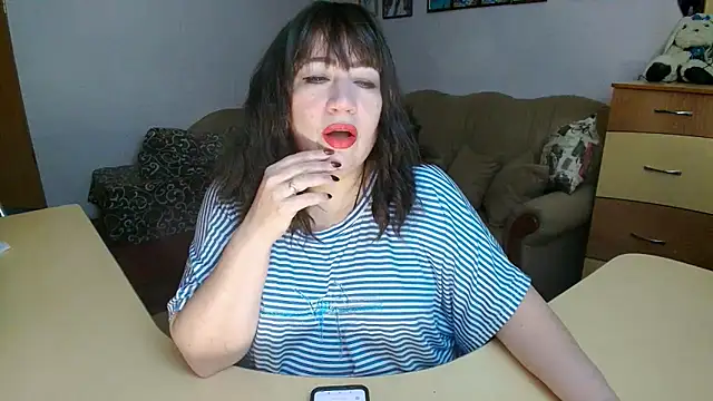 Lucretia Goldi  online show from February 2026 02:57:02 PM