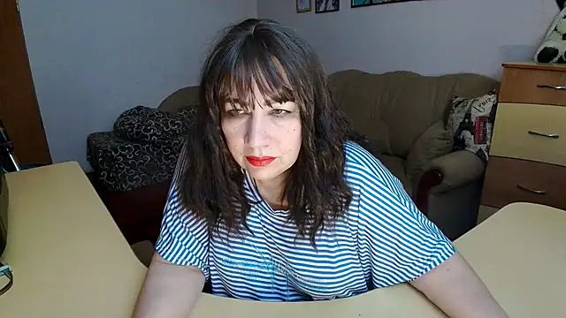 Lucretia Goldi  online show from February 2026 10:42:01 PM