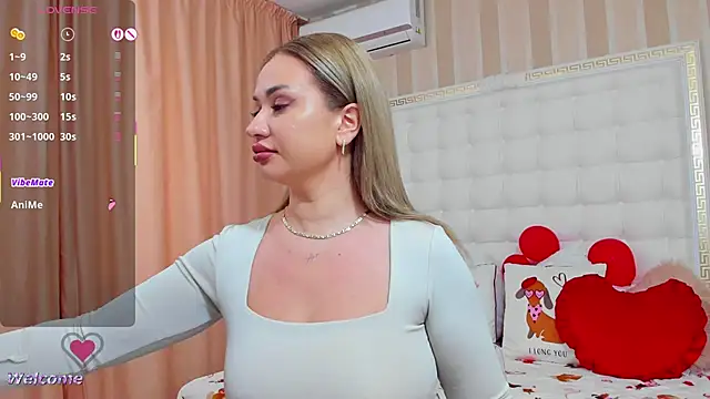 Snapshot of sassy_madeline chatting on February 2026 10:38:02 AM sassy madeline online show from February 2026 10:38:02 AM