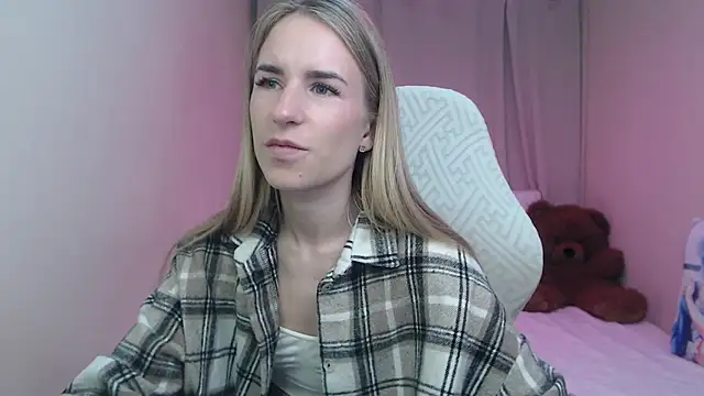 Snapshot of DeboraHorny chatting on May 2026 06:17:01 AM DeboraHorny online show from May 2026 06:17:01 AM