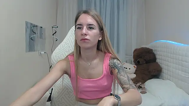 Snapshot of DeboraHorny chatting on September 2025 06:57:01 AM DeboraHorny online show from September 2025 06:57:01 AM