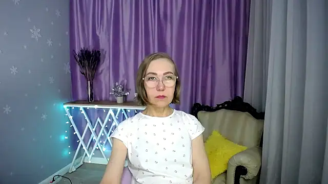 queen a n i online show from March 2026 08:03:01 AM