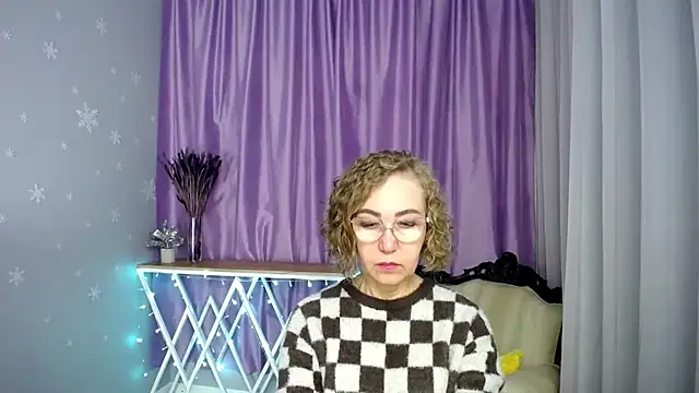 queen a n i online show from May 2026 08:09:02 AM