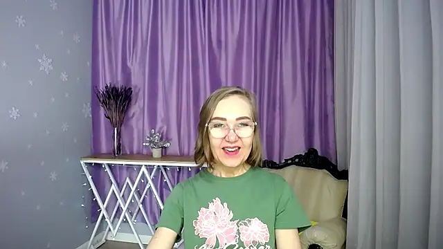 queen a n i online show from May 2026 06:39:01 AM