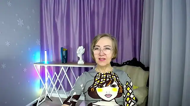 queen a n i online show from October 2025 09:40:01 AM