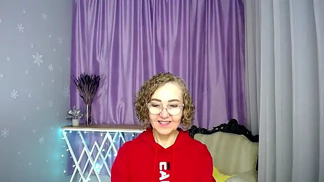 queen a n i online show from May 2026 09:04:02 AM