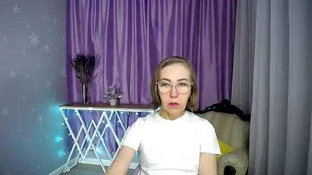 queen a n i online show from March 2026 08:27:02 AM