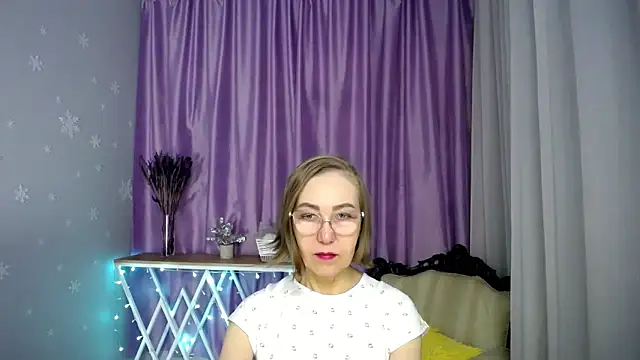 queen a n i online show from March 2026 08:14:01 AM