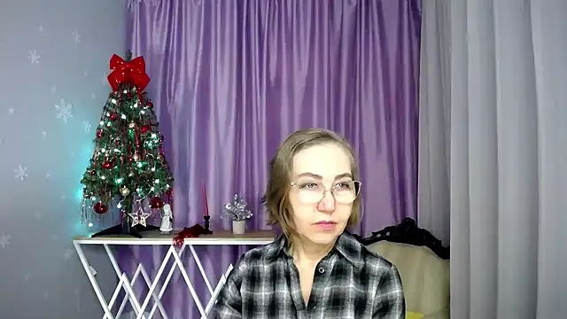 queen a n i online show from February 2026 06:24:02 AM