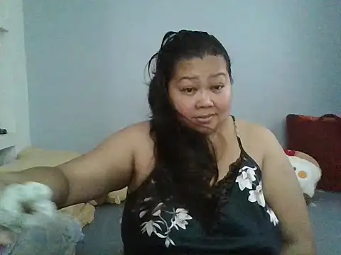 Snapshot of hornyKENDAH chatting on September 2025 04:28:02 AM hornyKENDAH online show from September 2025 04:28:02 AM