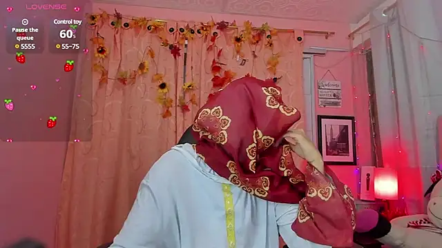 Snapshot of DarshaKhemu chatting on March 2025 11:43:02 PM DarshaKhemu online show from March 2025 11:43:02 PM