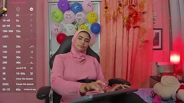 Snapshot of DarshaKhemu chatting on March 2025 12:04:02 AM DarshaKhemu online show from March 2025 12:04:02 AM