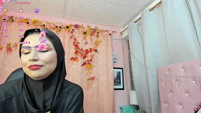 Snapshot of DarshaKhemu chatting on October 2025 09:27:01 PM DarshaKhemu online show from October 2025 09:27:01 PM