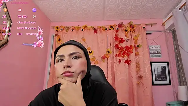 DarshaKhemu online show from December 2025 09:01:02 PM