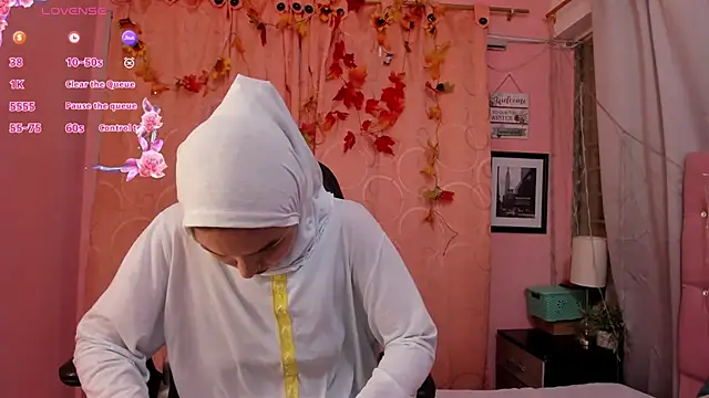 DarshaKhemu online show from December 2025 08:58:01 PM