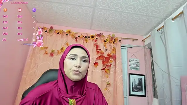 Snapshot of DarshaKhemu chatting on September 2025 08:38:01 PM DarshaKhemu online show from September 2025 08:38:01 PM