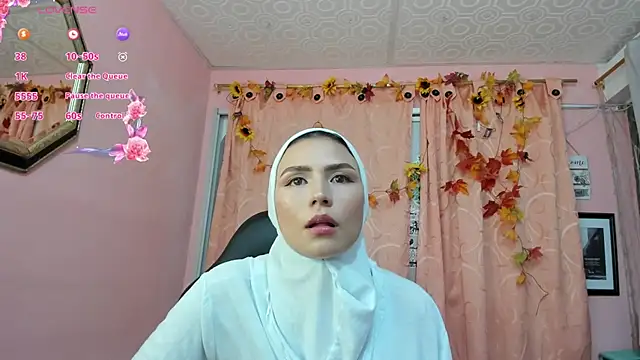 Snapshot of DarshaKhemu chatting on October 2025 09:18:01 PM DarshaKhemu online show from October 2025 09:18:01 PM