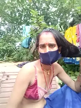 Mohni Das online show from October 2025 04:02:02 AM