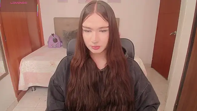 Snapshot of Miley_Baker chatting on February 2026 03:11:02 PM Miley Baker online show from February 2026 03:11:02 PM