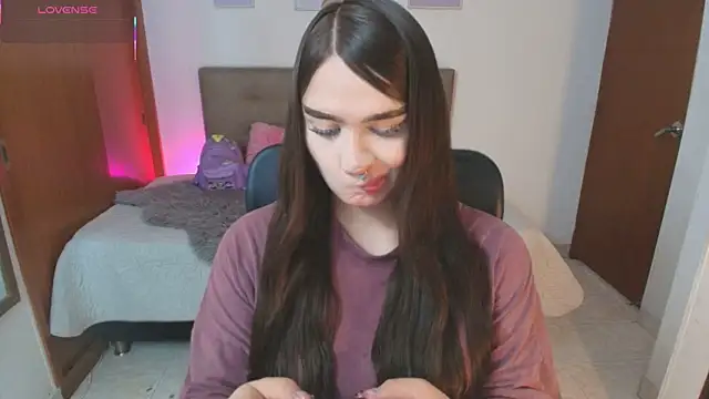 Miley Baker online show from April 2026 12:50:02 PM