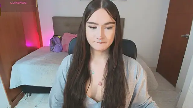 Miley Baker online show from April 2026 01:36:02 PM