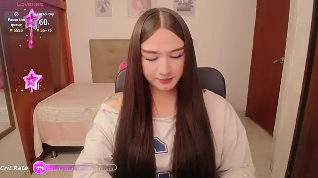 Miley Baker online show from October 2025 03:23:01 PM