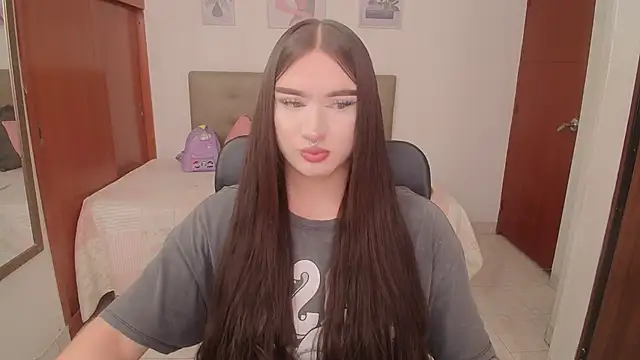 Miley Baker online show from March 2026 02:43:01 PM