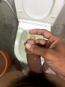 lovelyfvcker online show from September 2025 12:47:02 PM