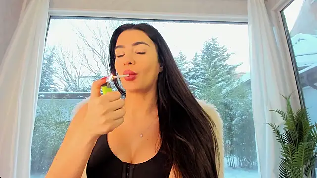 Snapshot of Naila18 chatting on January 2026 06:31:02 AM Naila18 online show from January 2026 06:31:02 AM