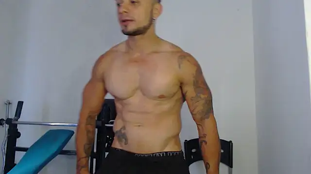 JacobJamess online show from June 2026 08:39:01 PM