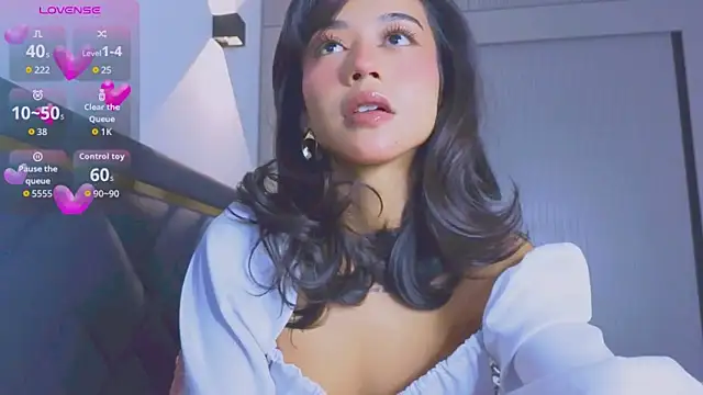 Snapshot of Mia_Tin chatting on October 2025 04:06:02 PM Mia Tin online show from October 2025 04:06:02 PM